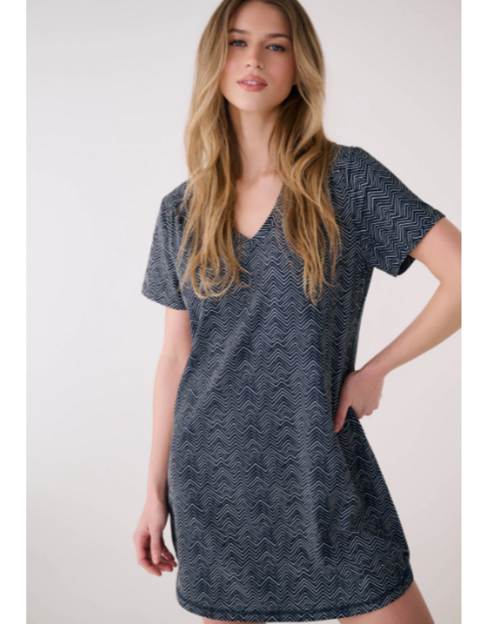 LOLË LSW4695 OLIVIE COL V ROBE