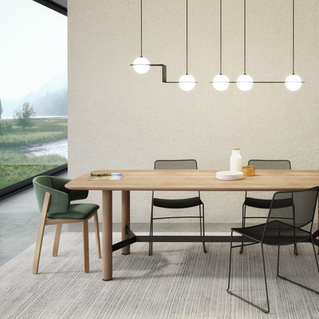 links dining table