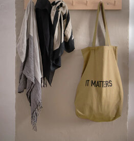 IT MATTERS BAG KHAKI