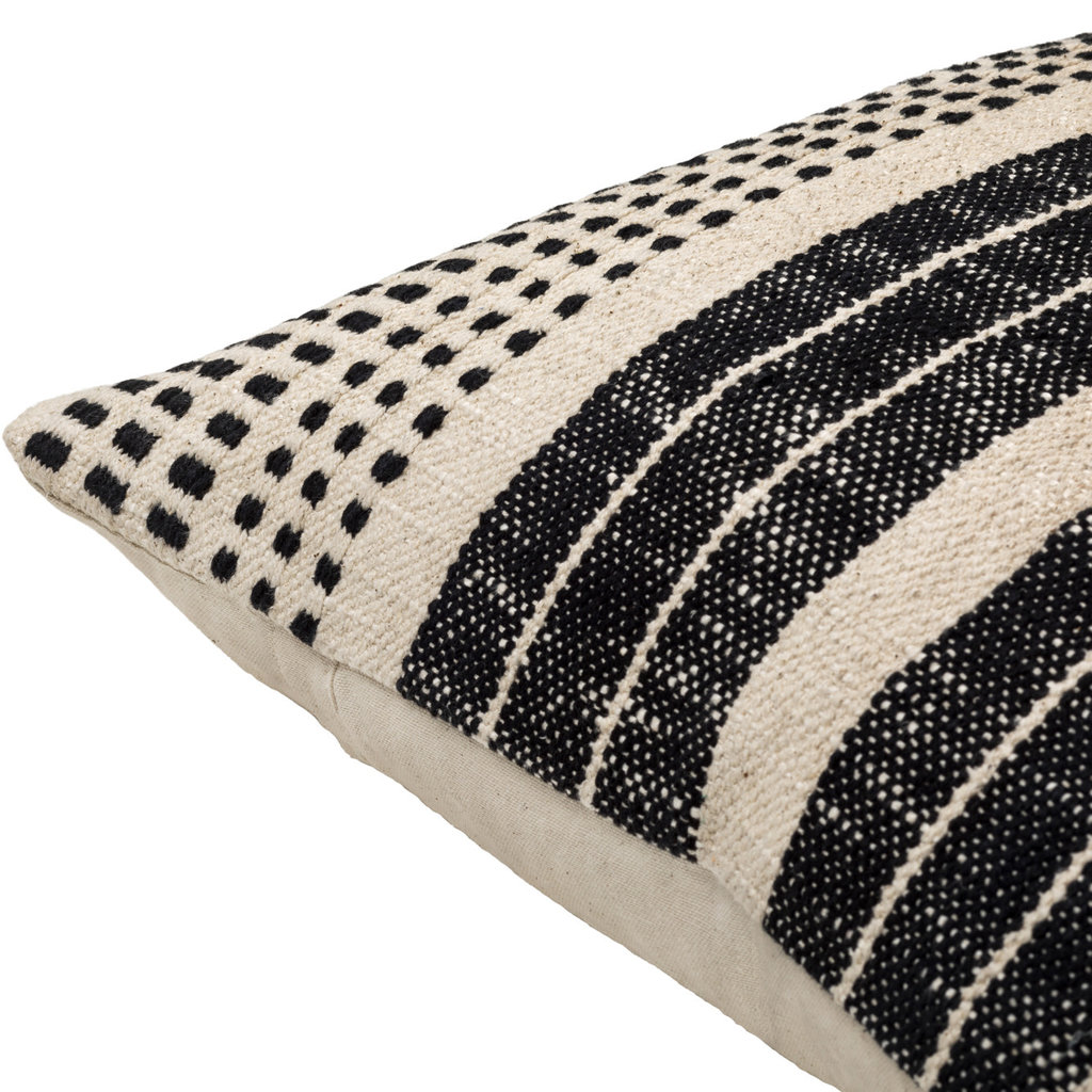 HAMPTON DOWN FILLED PILLOW 22"D BLACK AND SAND