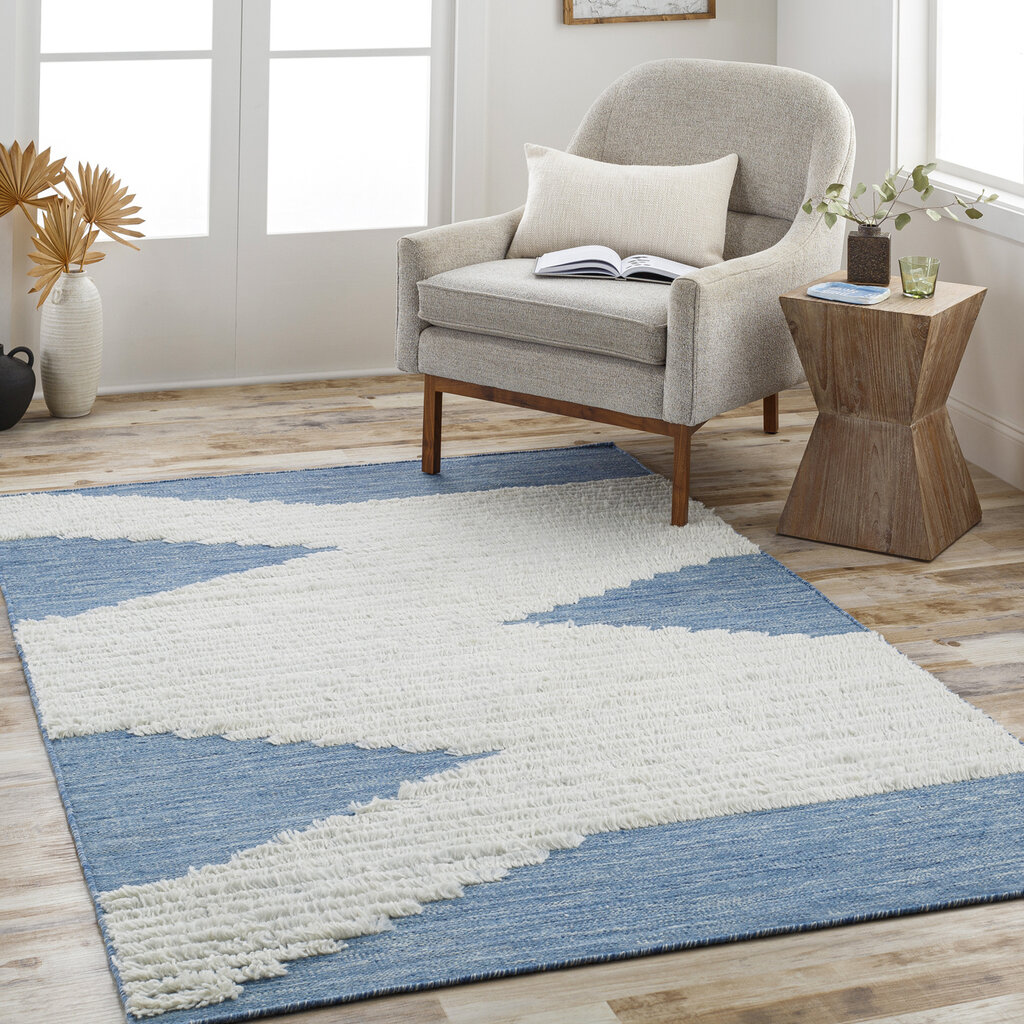 APACHE WOOL RUG 6' X 9' BLUE AND WHITE