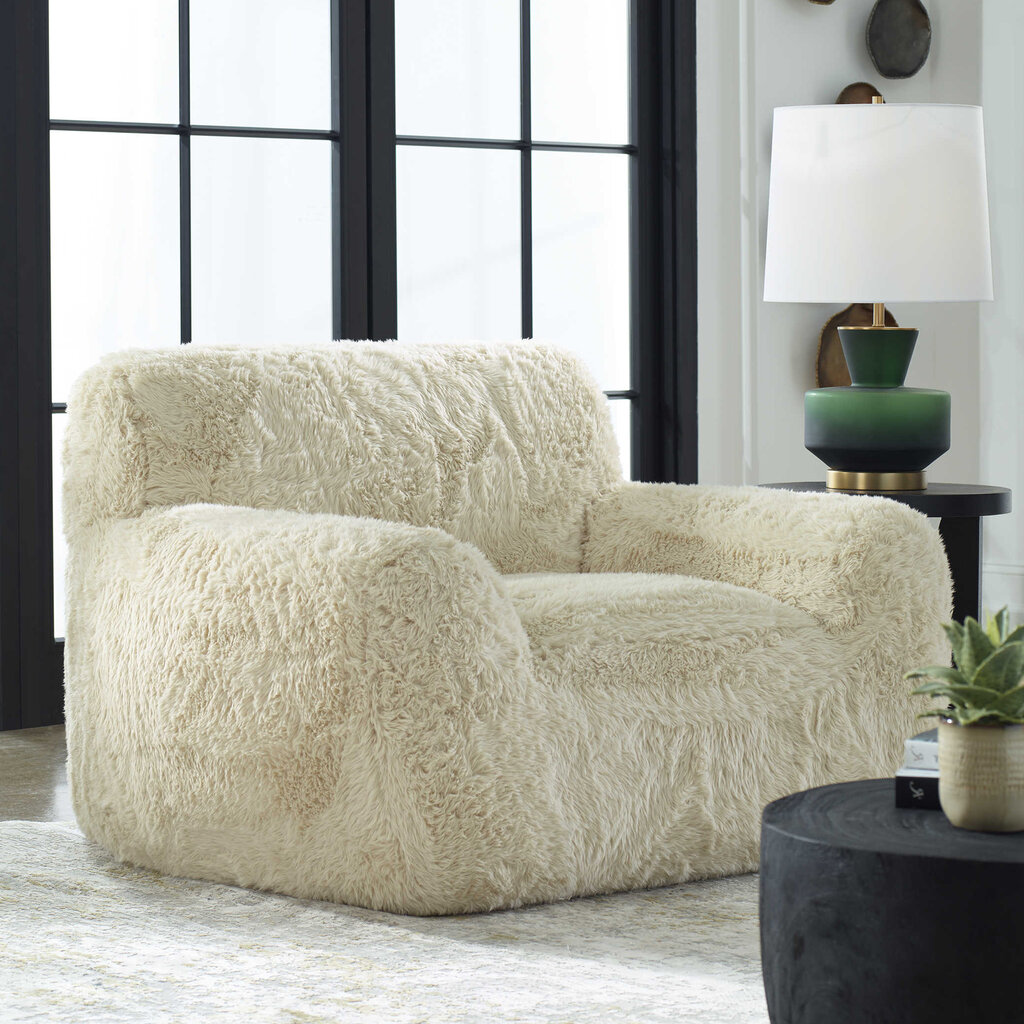 CHESTER CHAIR FAUX FUR NATURAL