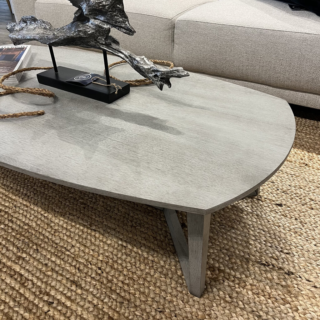 MOMENT COFFEE TABLE 50" By HUPPE