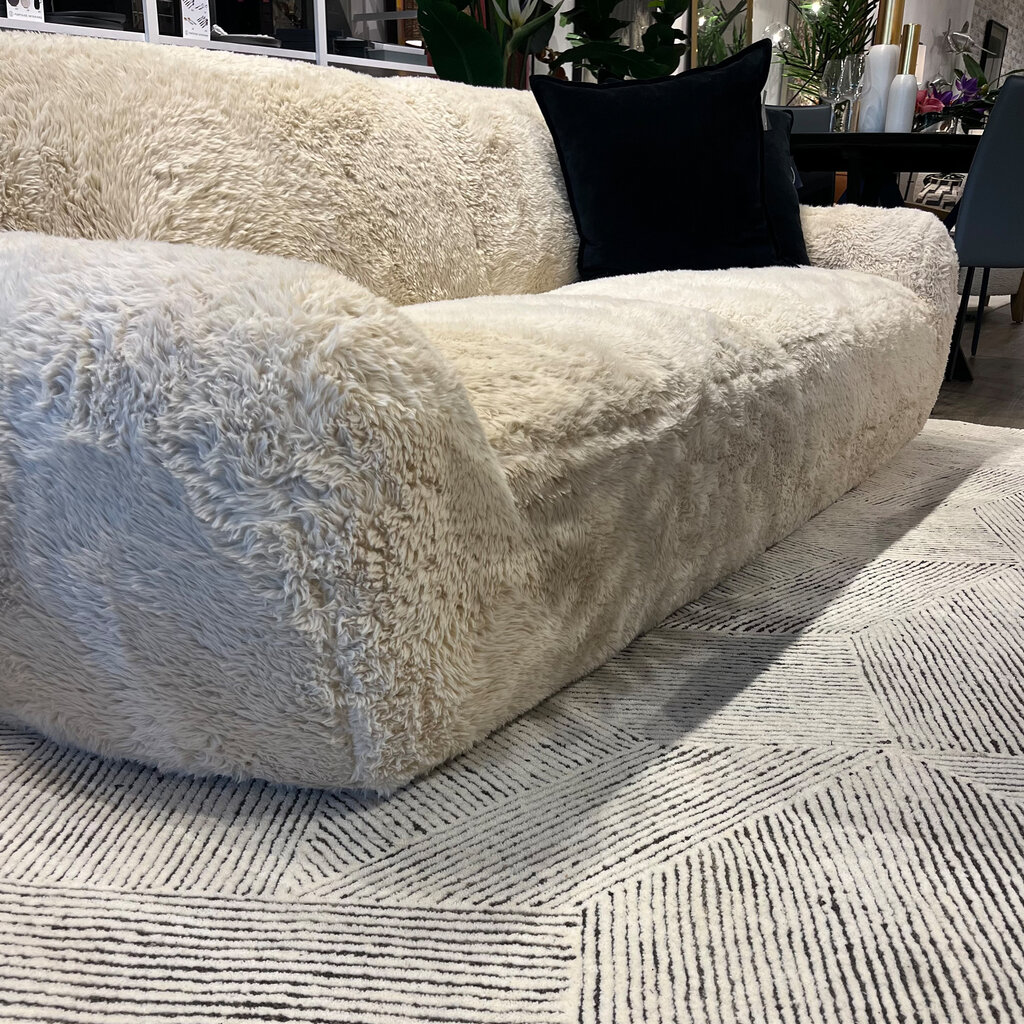 CHESTER SOFA FAUX FUR NATURAL