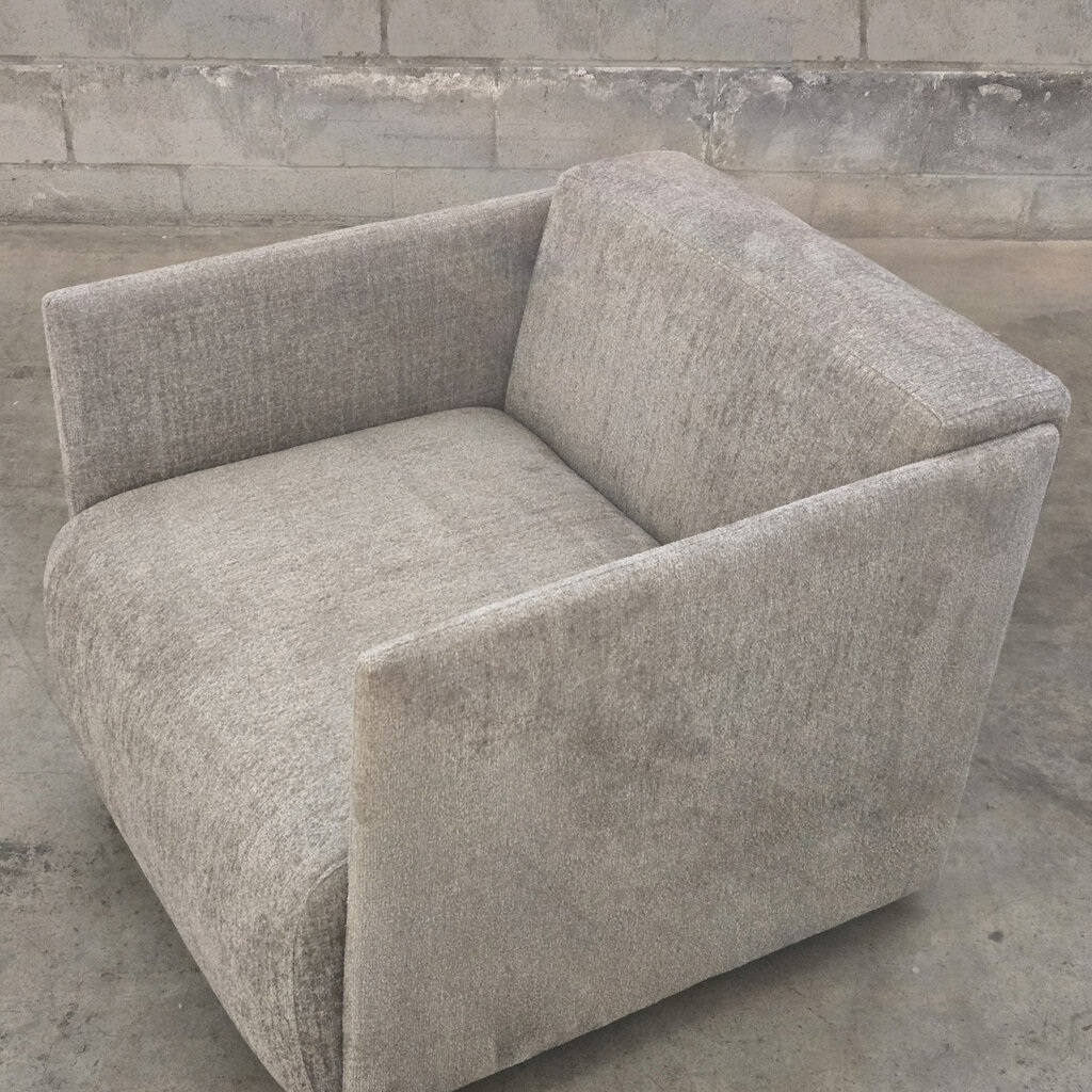 TAURUS CHAIR Swivel Optional