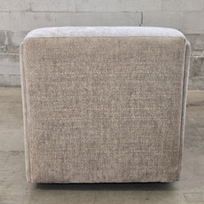TAURUS CHAIR Swivel Optional