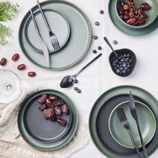 UNO SALAD PLATE 8.5" STONEWARE OLIVE GREEN