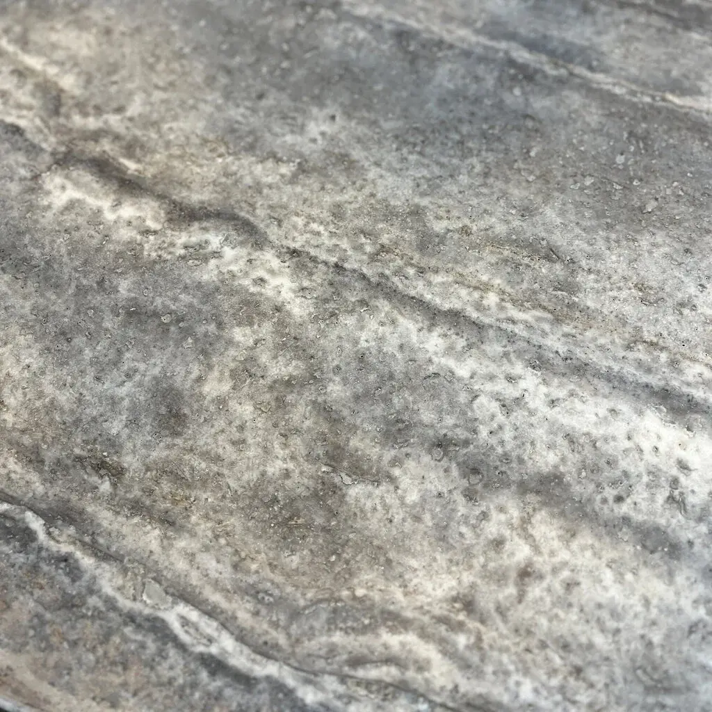 ALBION SIDE TABLE ROUND SHORT TRAVERTINE