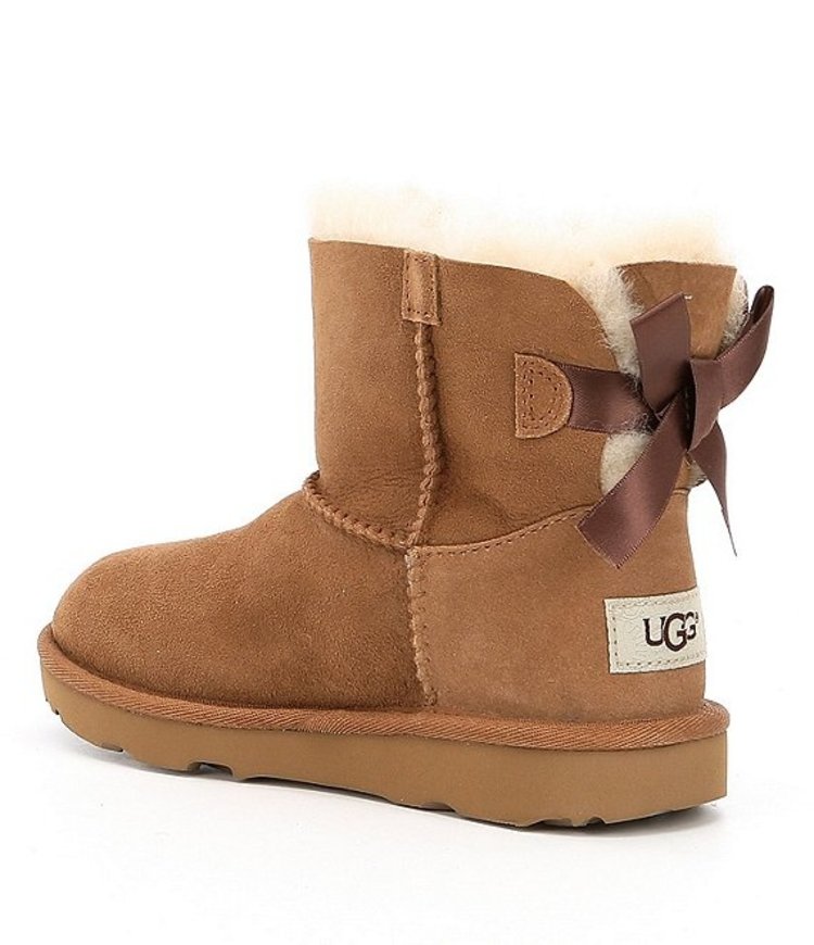 UGG UGG Girl's Mini Bailey Bow II Chestnut Boot