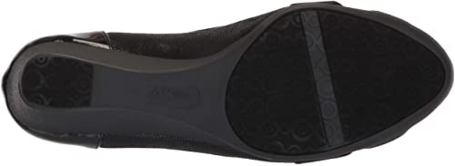 Anne klein black wedges best sale