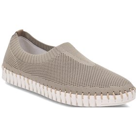 Eric Michael Eric Michael Women’s Lucy Beige Slip On