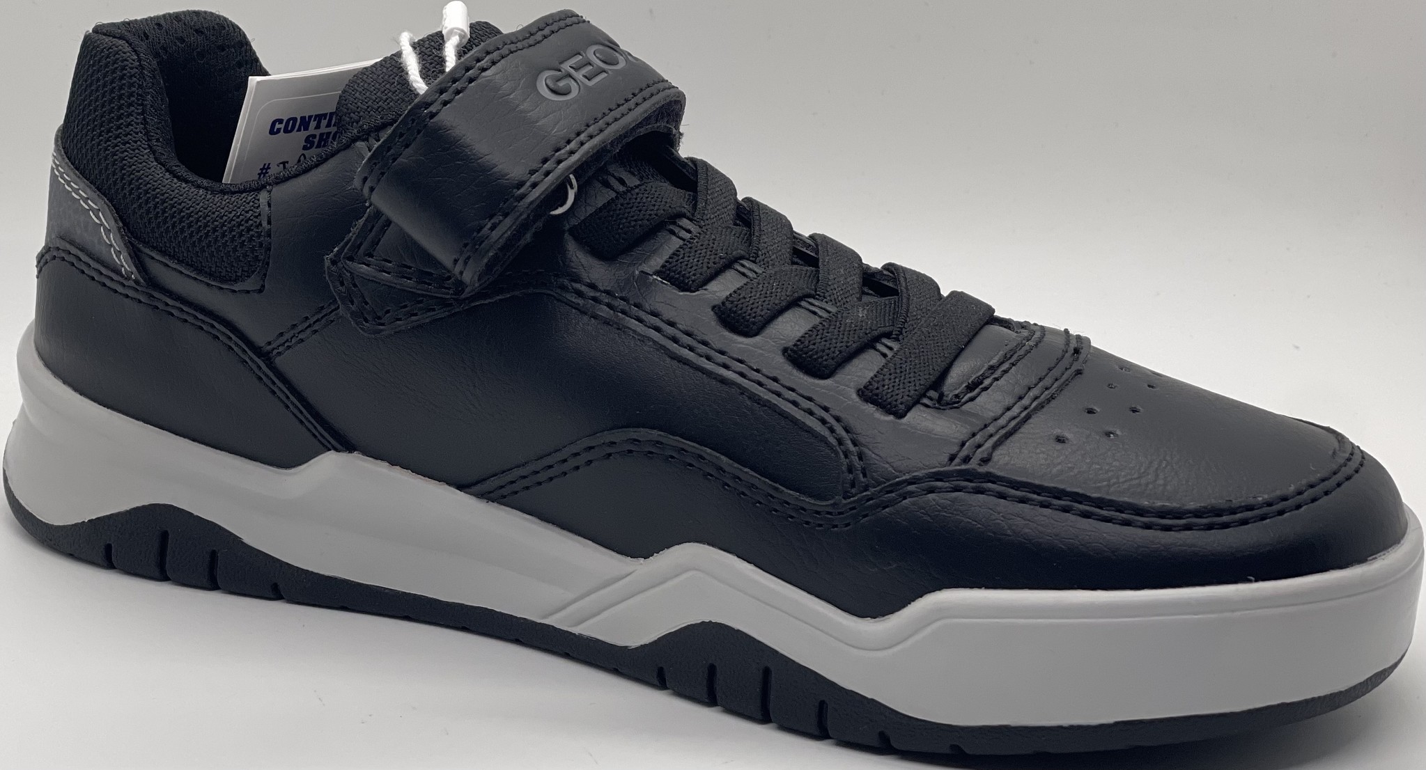 caravana Elegibilidad a tiempo Geox Boy's J Perth Boy Black - Continental Shoes