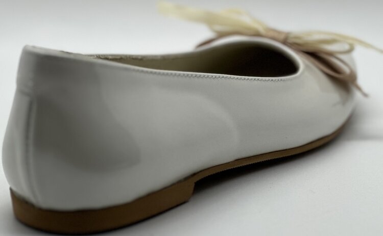 La Nuova California La Nuova California CN502 Girl’s Beige Dress Shoe