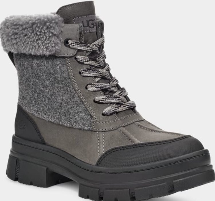 UGG UGG Women's Addie Tipped Charcoal