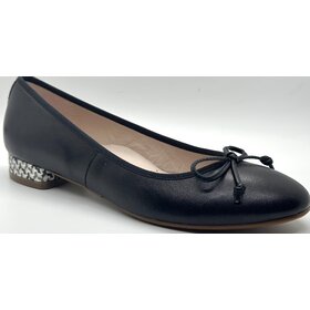 Beberlis Beberlis Women’s Black Sophia Shoe