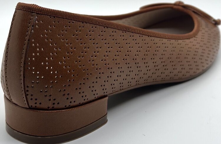 Beberlis Beberlis Women’s Chestnut Sophia Shoe