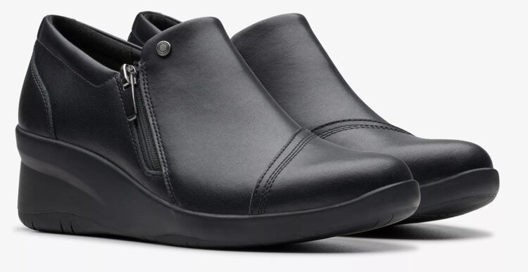 Clarks Clark's Women Suttyn Zip black leather