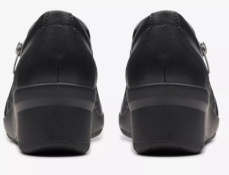 Clarks Clark's Women Suttyn Zip black leather