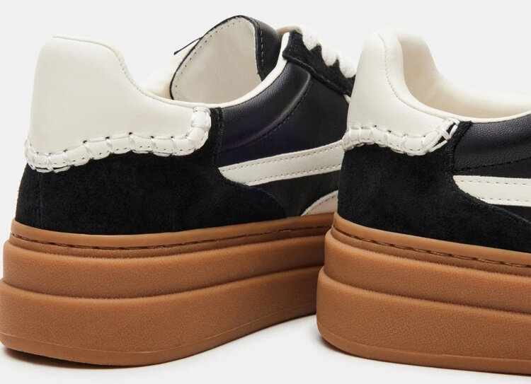 Steve Madden Steve Madden Women's White /Black Dodge