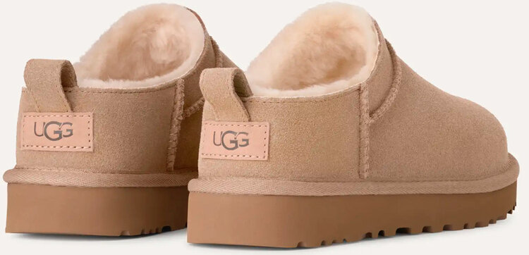 UGG UGG Women’s Sand Classic Micro