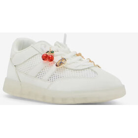 Steve Madden Steve Madden Junior’s White Verdict