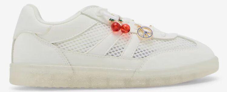 Steve Madden Steve Madden Junior’s White Verdict