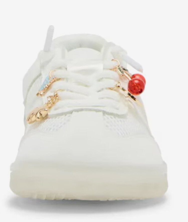 Steve Madden Steve Madden Junior’s White Verdict