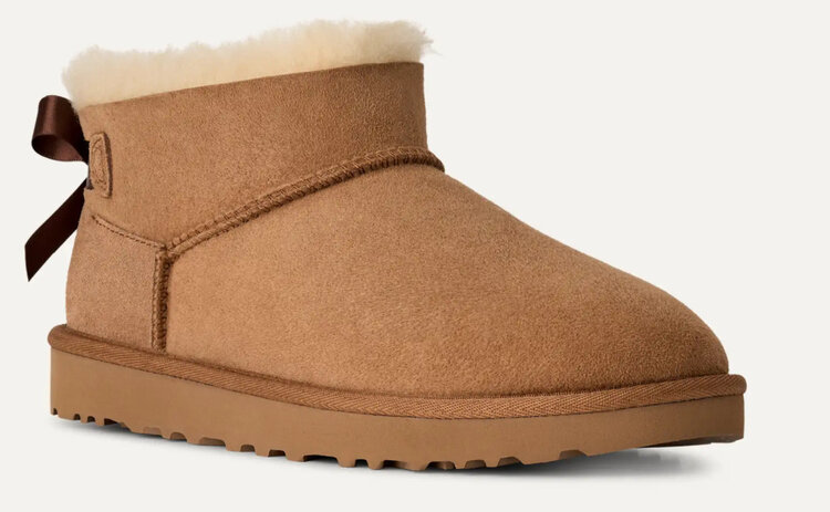 UGG UGG Women’s Ultra Mini Bailey Bow Chestnut