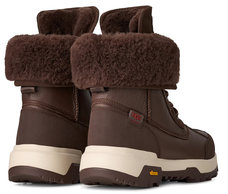 UGG UGG Women’s Adirondack Burnt Cedar Boot