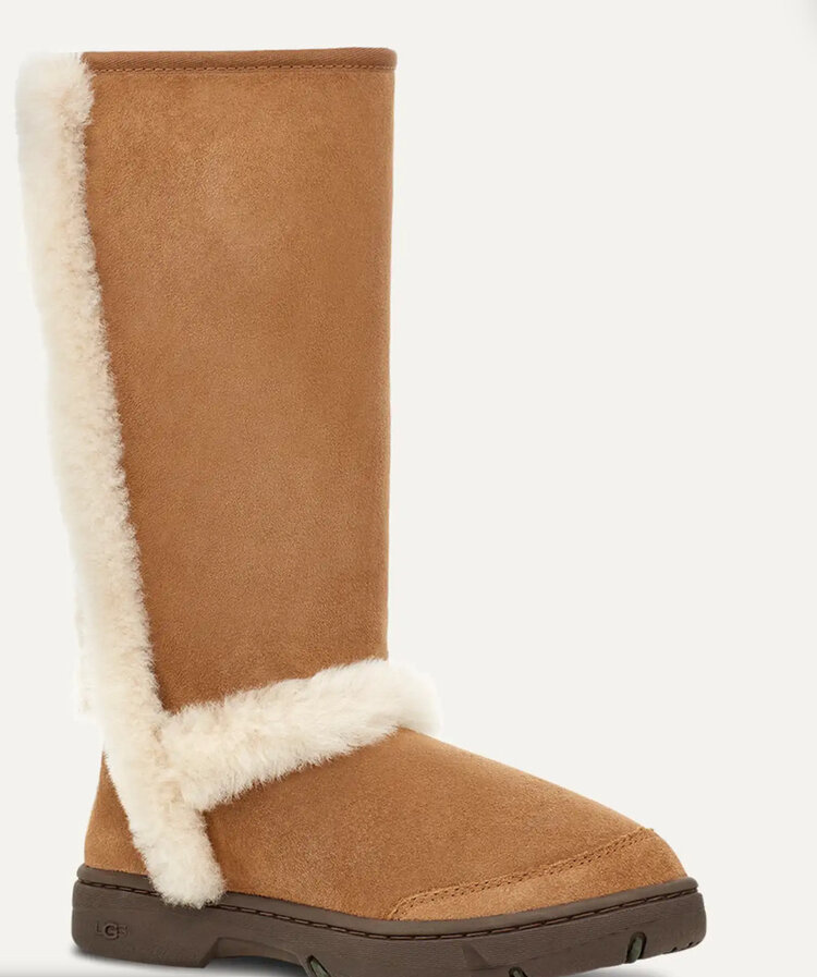 UGG UGG Women’s Sunburst Tall Chestnut