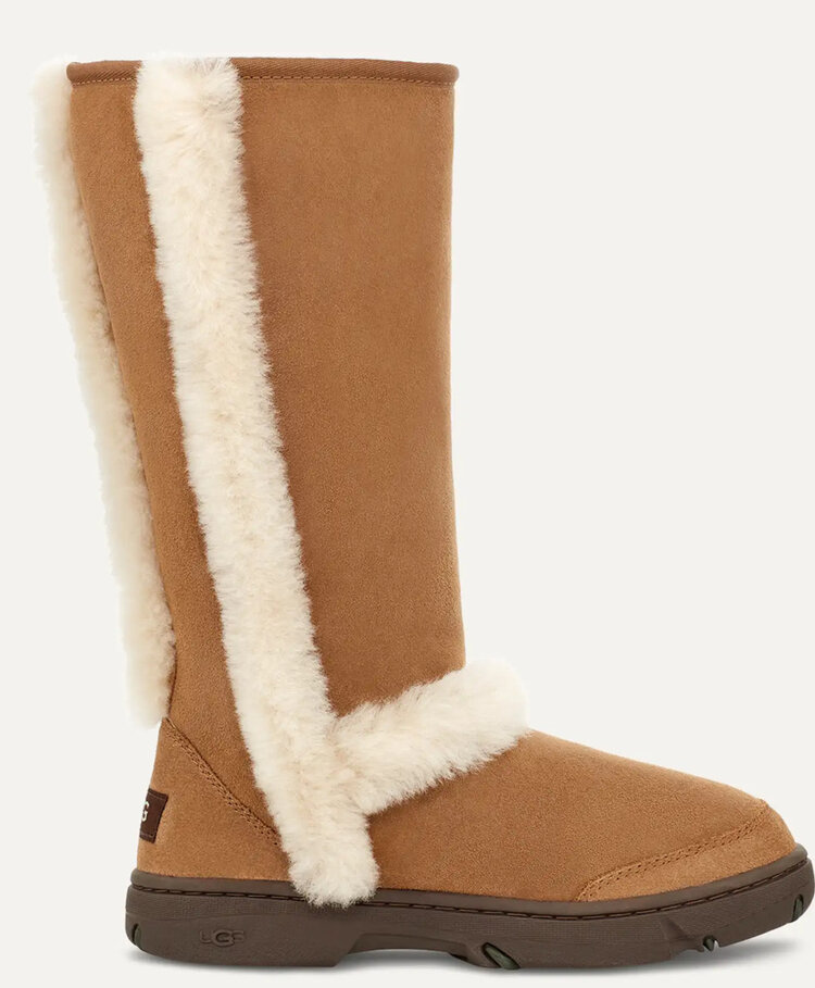 UGG UGG Women’s Sunburst Tall Chestnut