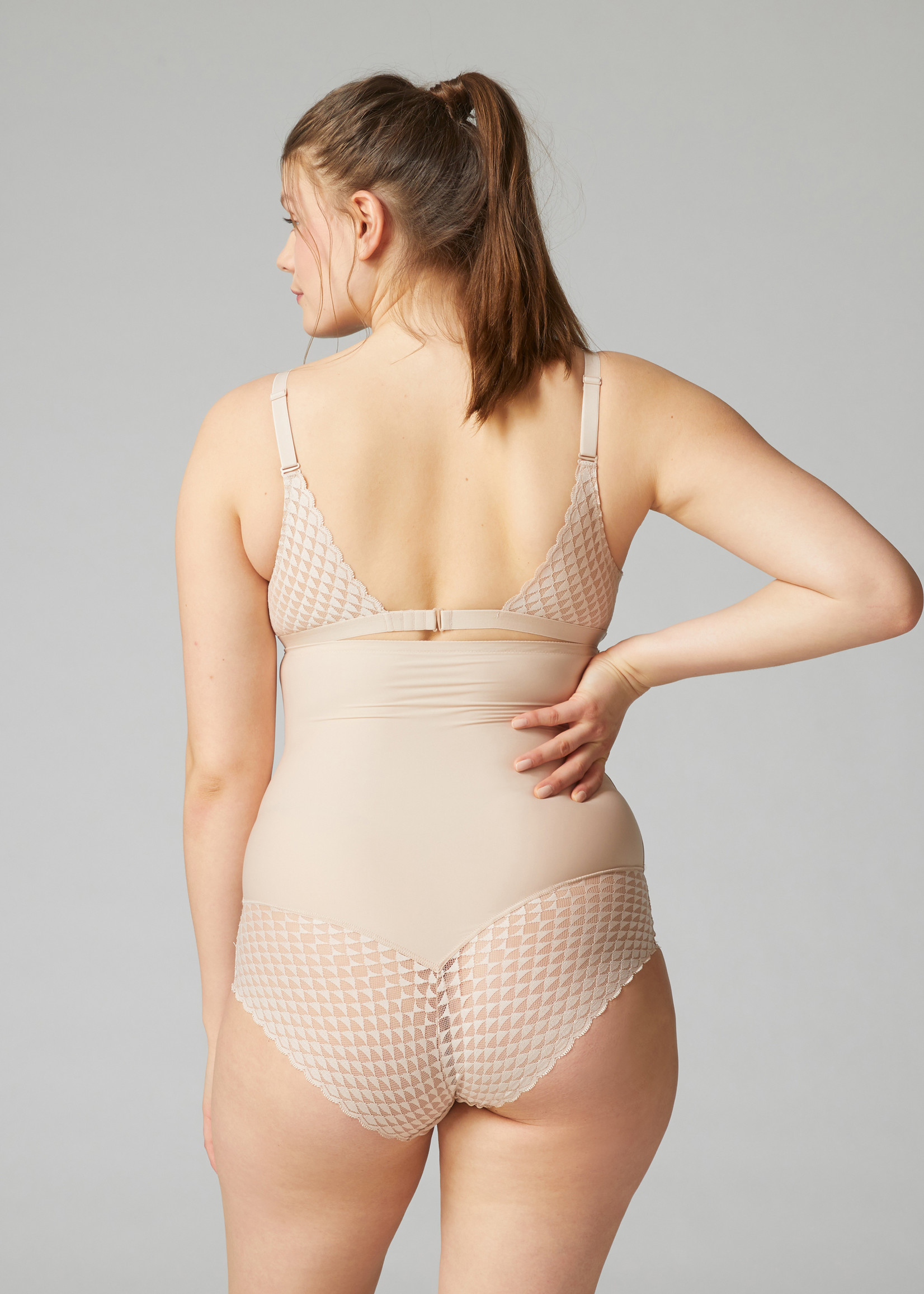 Simone Perele Subtile High Waist Brief Shaper