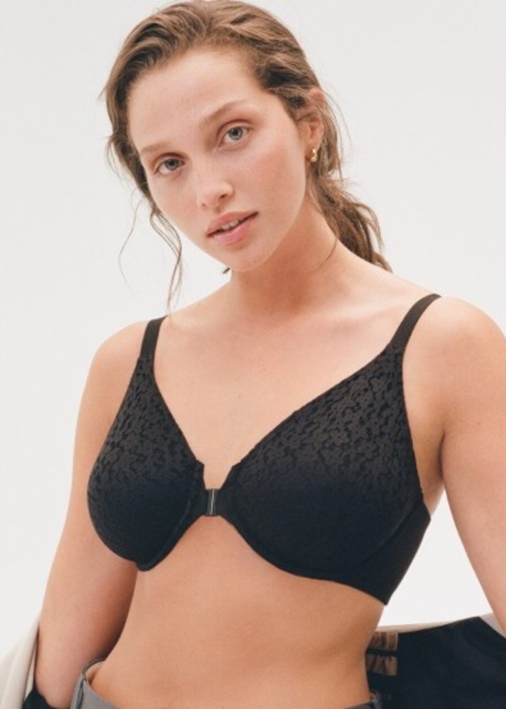 Chantelle Norah Front Closure Bra