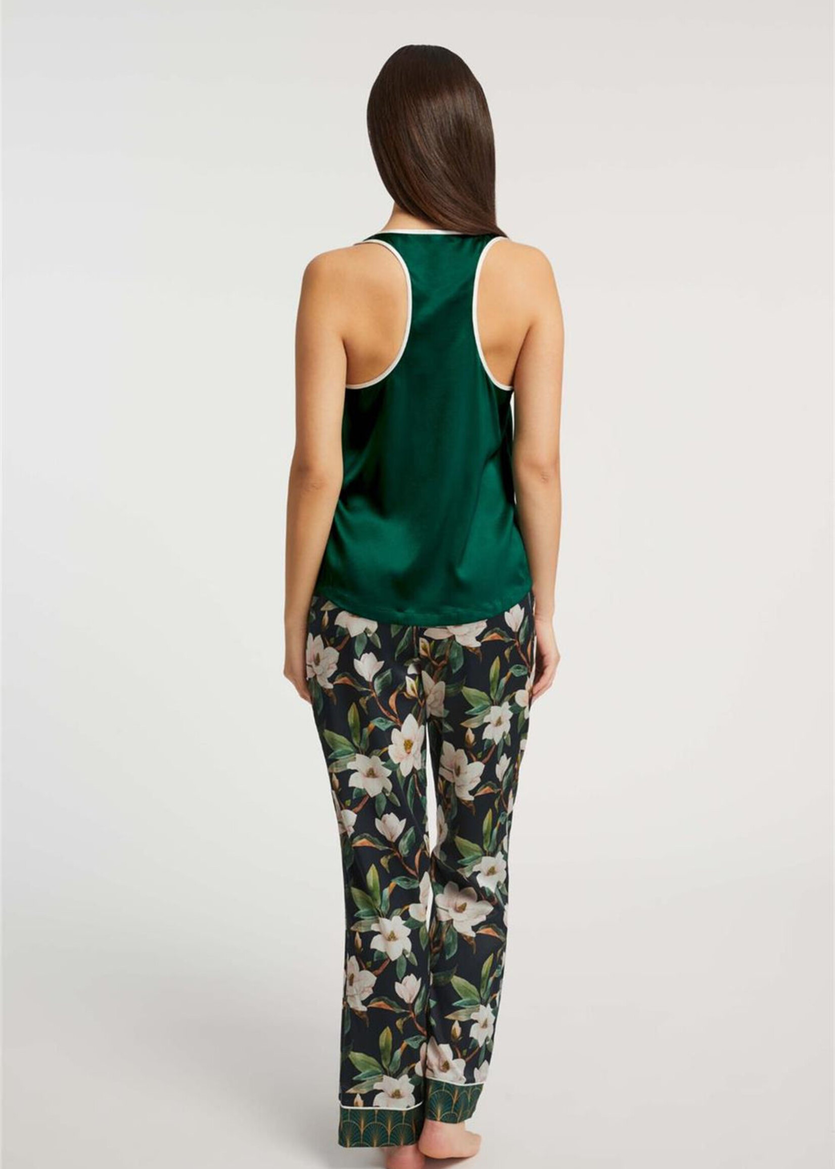 Inej Magnolia Silk Tank & Lounge Pant Set