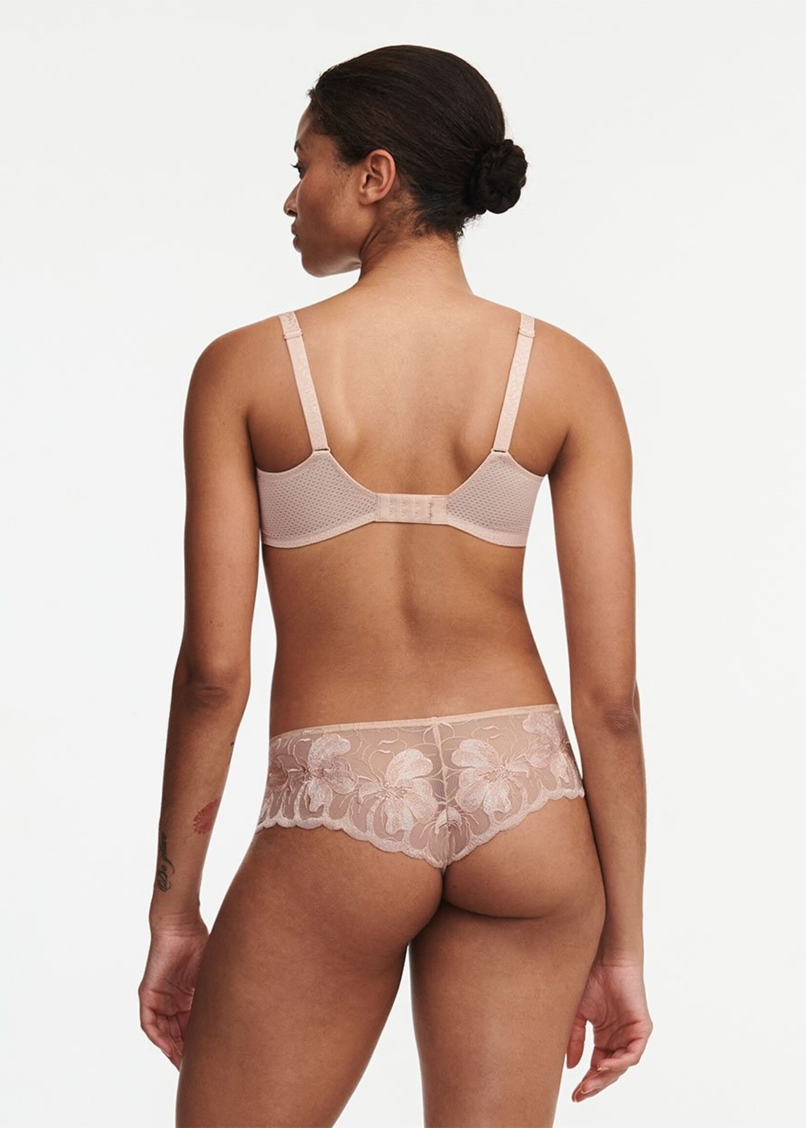 Chantelle Fleurs Demi Bra