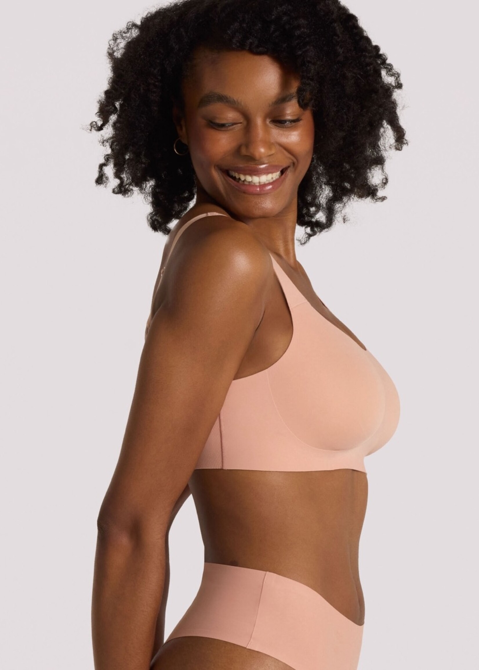 Evelyn & Bobbie The Structured Scoop Bra