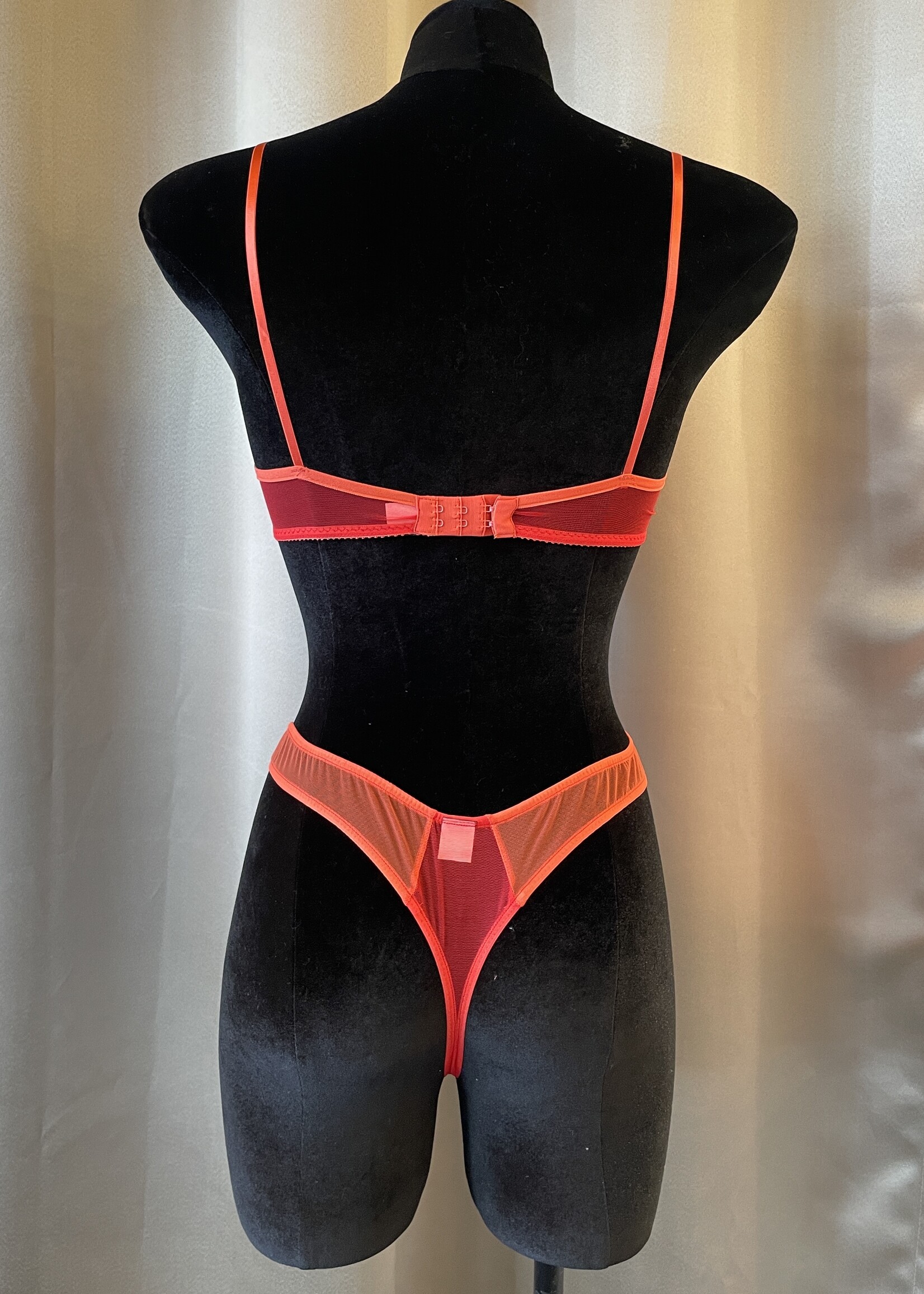 Only Hearts Whisper Two Tone Underwire Bra
