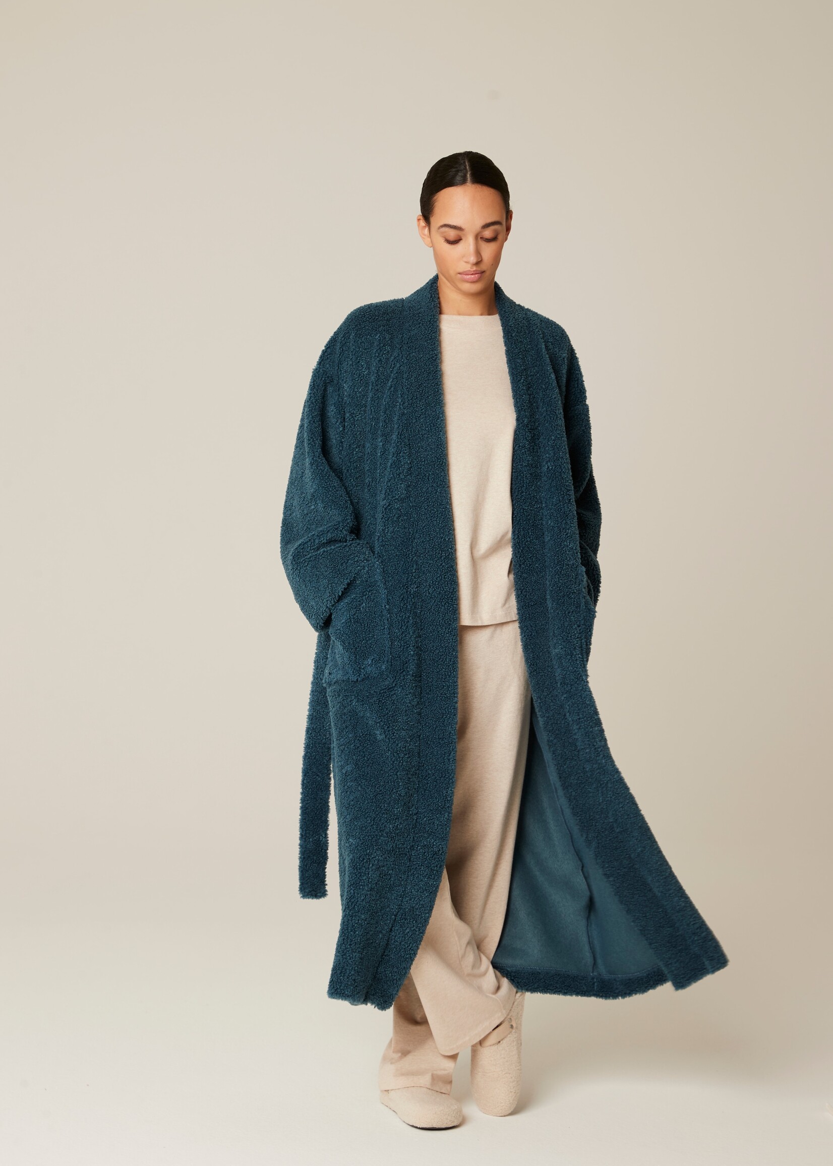Pluto Damia  Knitted Robe