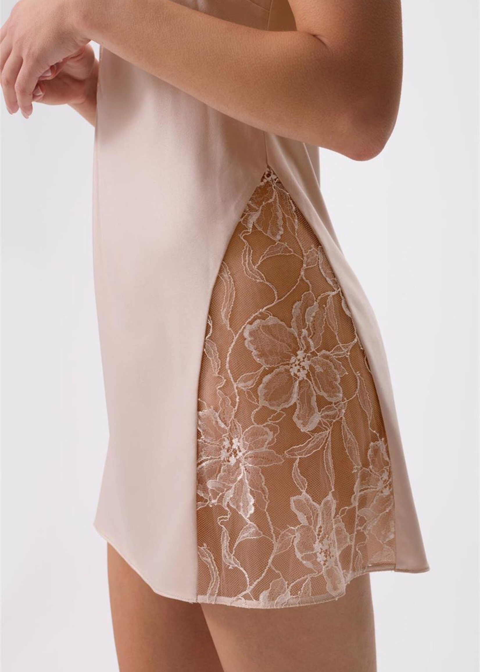 Rya Sincerity Chemise