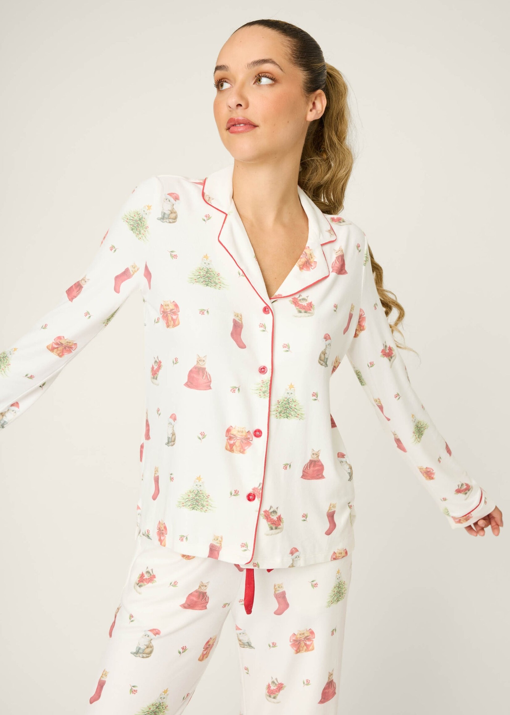 P.J. Salvage Festive Feline Pajama Set