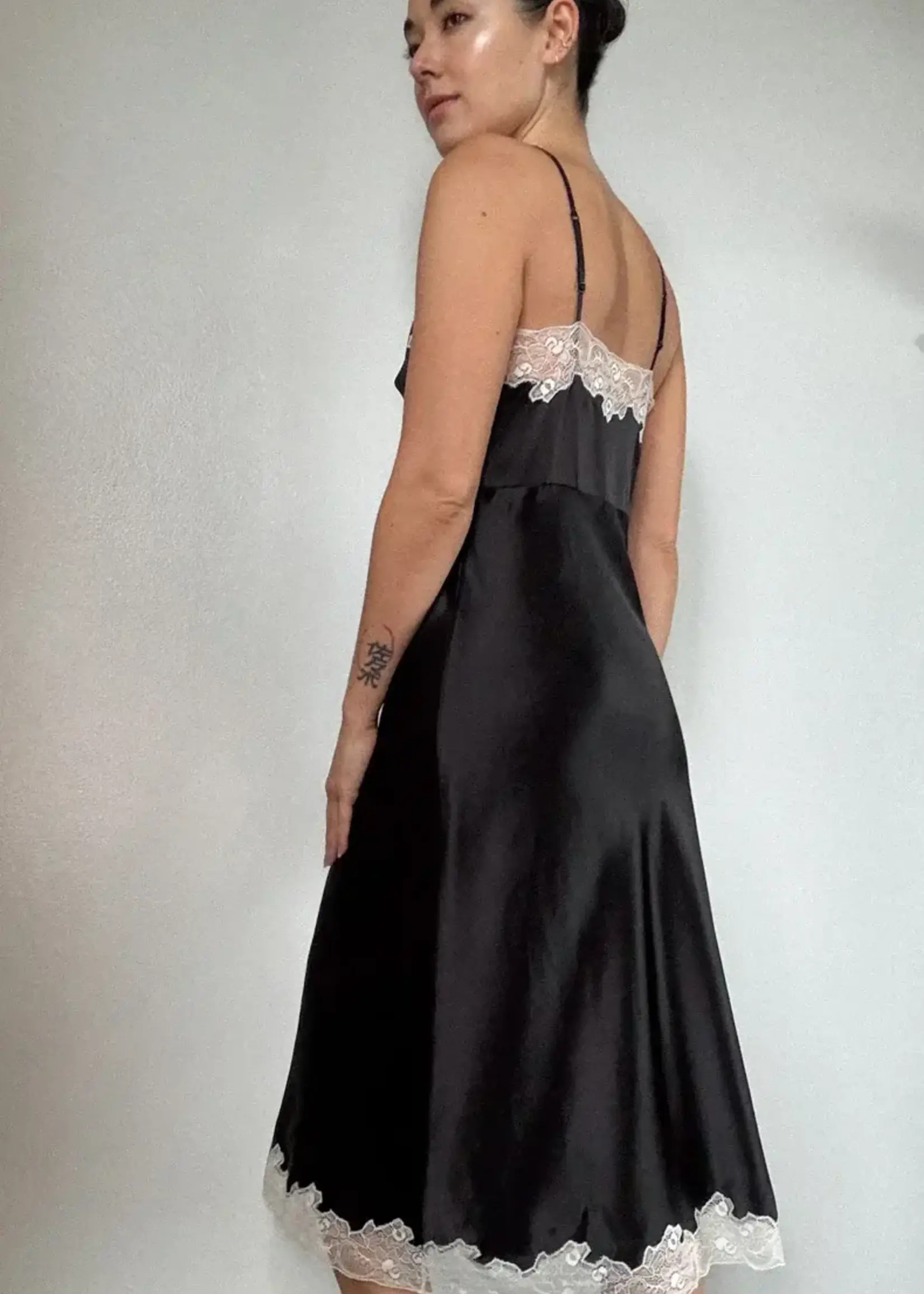 Only Hearts Only Hearts Silk Charmeuse Midi Slip