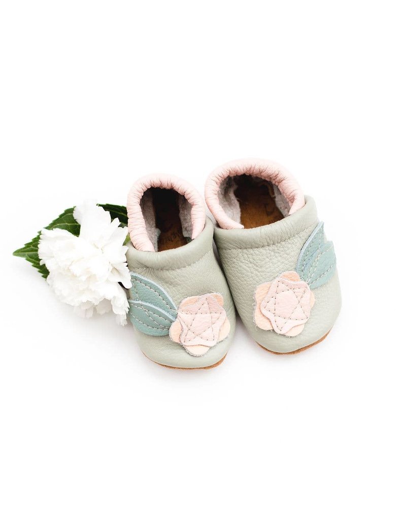 Starry Knight Designs Shoes with Designs - Rose Blush Flower  NB-3M
