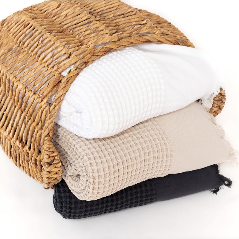 The Breeze Waffle Bed Cover - White - Queen
