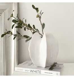 Faire Briar Vase - Gloss White