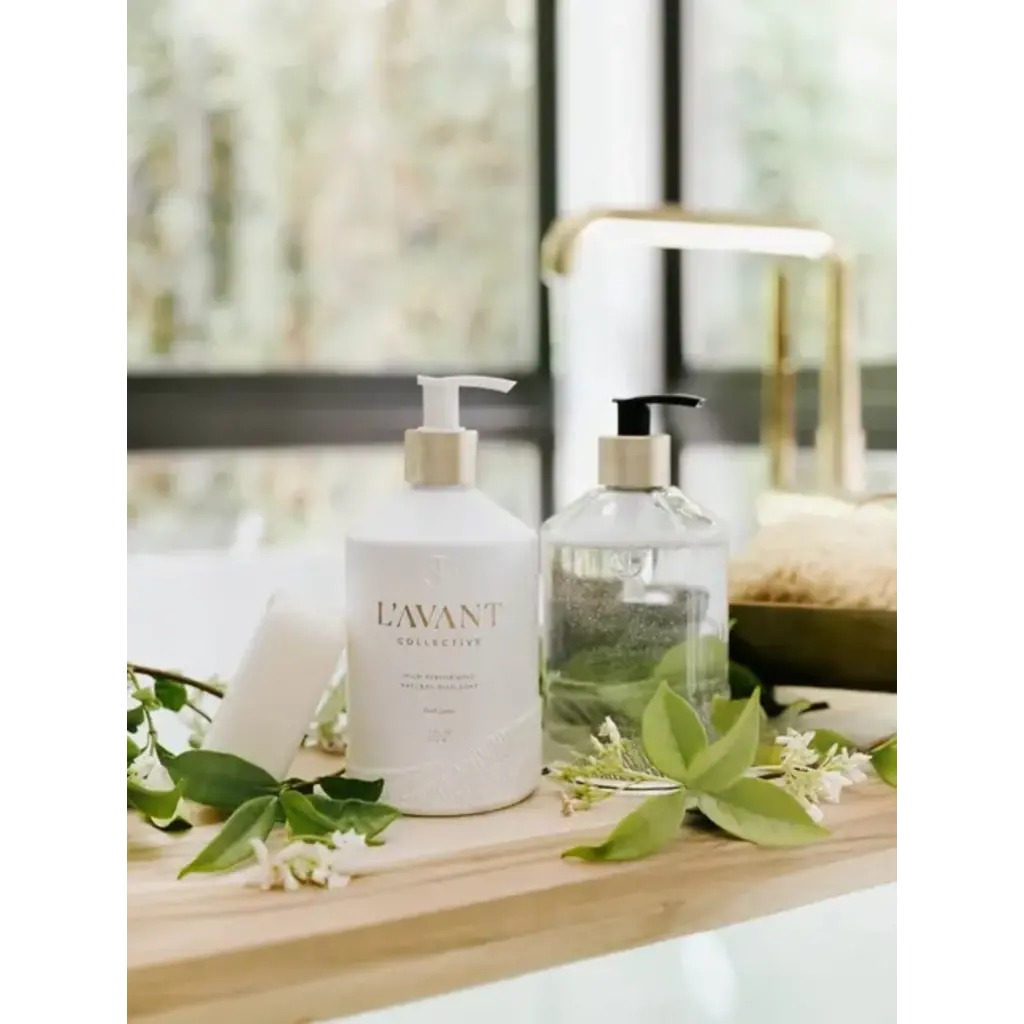 L'AVANT Collective Fresh Linen Dish Soap