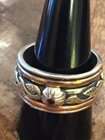 Handmade Leaf & Garnet Spin Ring