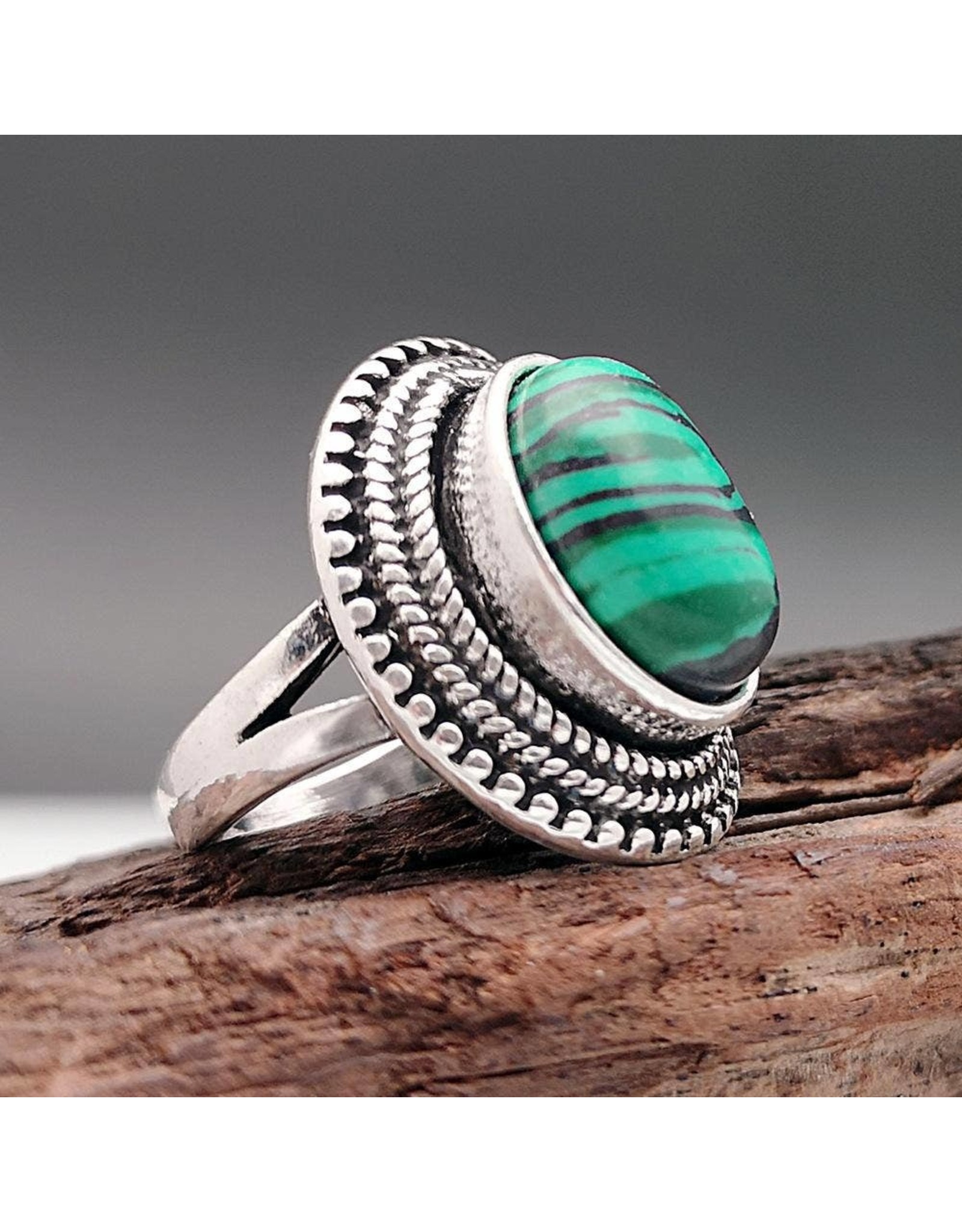Ring - Creative Retro Green Natural Stone