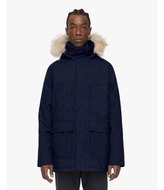 QUARTZ MEN'S QUARTZ CHURCHILL DOWN PARKA