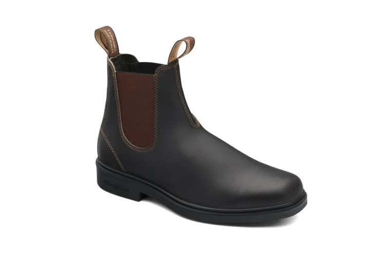 blundstone grey chisel toe