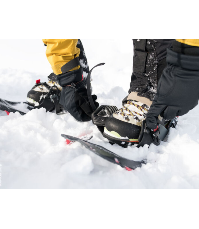MEN'S MOUNTAIN SAFETY RESEARCH (MSR) REVO EXPLORE SNOWSHOES